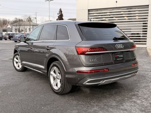 Certified 2023 Audi Q7 2.0T Premium w/ Convenience Package image 4