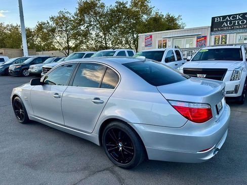 Used 2009 BMW 528i xDrive Sedan AWD/4WD image 5