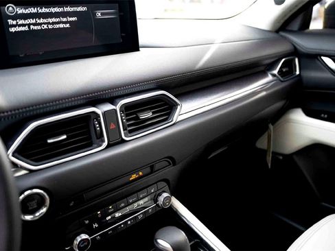 New 2025 MAZDA CX-5 AWD 2.5 S w/ Premium Plus Pkg image 14