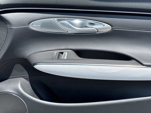 New 2026 Genesis GV70 2.5T Advanced AWD/4WD image 16