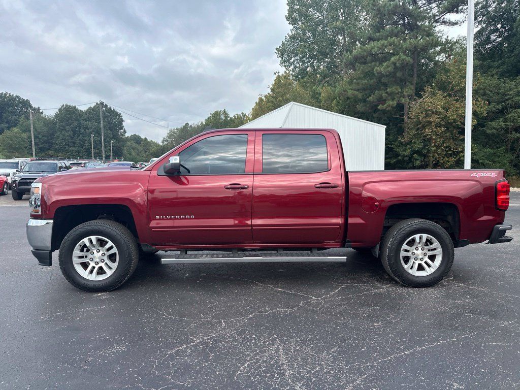 Used 2017 Chevrolet Silverado 1500 LT w/ All Star Edition AWD/4WD image 6