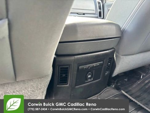 Used 2014 RAM 2500 SLT w/ Luxury Group image 25