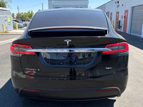Used 2016 Tesla Model X 75D AWD/4WD image 4