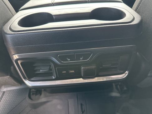 Used 2020 Chevrolet Silverado 2500 LTZ w/ LTZ Convenience Package image 10