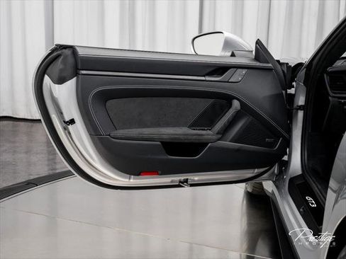 Used 2026 Porsche 911 GT3 w/ Chrono Package RWD image 19