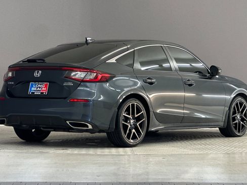 Used 2023 Honda Civic Sport Touring image 9