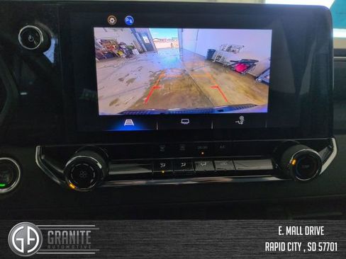 Used 2023 Chevrolet Colorado Trail Boss w/ Advanced Trailering Package AWD/4WD image 20