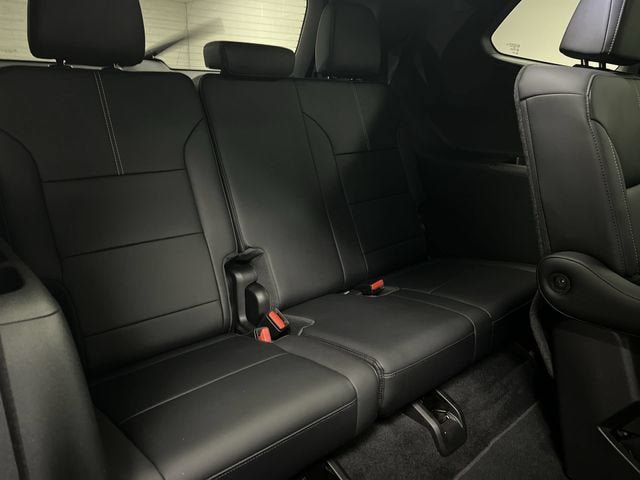 Certified 2024 GMC Acadia Elevation AWD/4WD image 27
