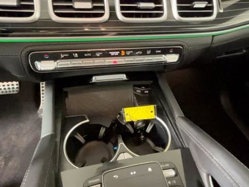 Used 2024 Mercedes-Benz GLE 53 AMG 4MATIC Coupe image 31