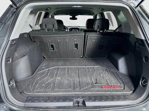 Used 2020 GMC Terrain SLE w/ Driver Convenience Package image 27