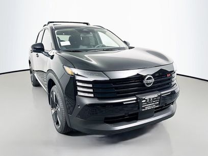 New 2026 Nissan Kicks SR w/ Cold Weather Package