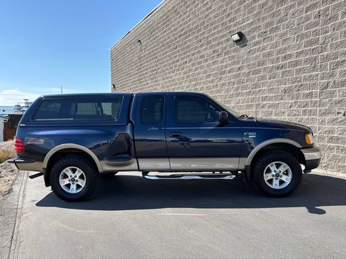 Used 2002 Ford F150 Lariat AWD/4WD image 4