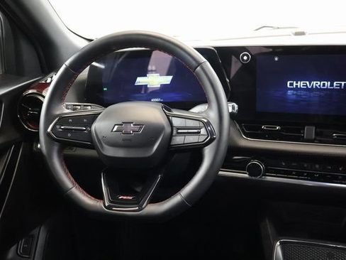 Used 2025 Chevrolet Equinox RS AWD/4WD image 15