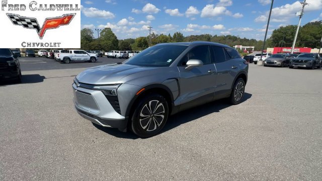 Used 2025 Chevrolet Blazer EV LT AWD/4WD image 7