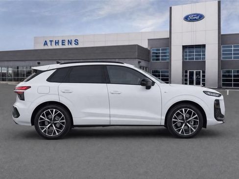 Used 2026 Audi Q3 quattro 2.0T AWD/4WD image 8
