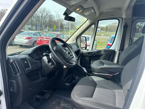 Used 2016 RAM ProMaster 1500 w/ Premium Appearance Group image 9
