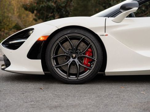 Used 2021 McLaren 720S Spider image 76