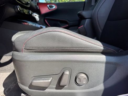 Used 2023 Kia Soul GT-Line w/ GT-Line Technology Package FWD image 14