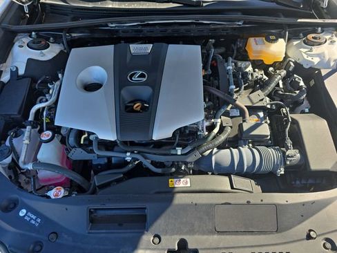 Used 2021 Lexus ES 300h w/ Premium Package image 30