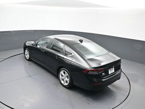 Certified 2024 Honda Accord LX image 38