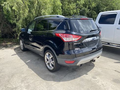 Used 2016 Ford Escape Titanium w/ Equipment Group 301A FWD image 2