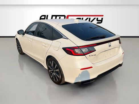 Used 2023 Honda Civic EX-L image 5