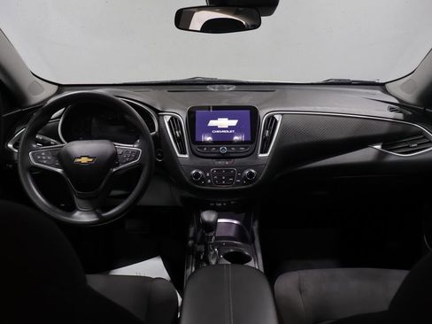 Used 2023 Chevrolet Malibu LT FWD image 15