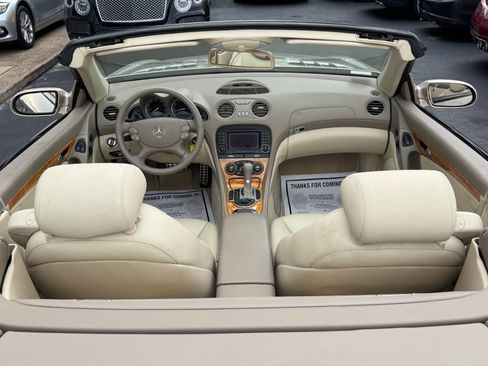 Used 2005 Mercedes-Benz SL 500 w/ AMG Sport Pkg image 27