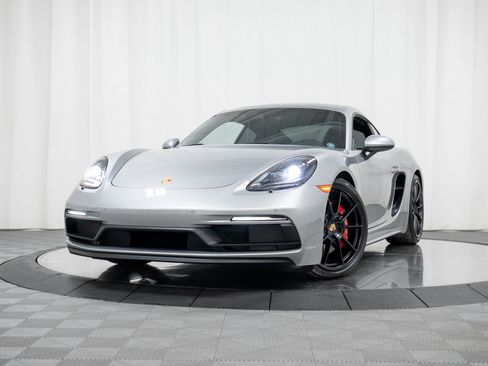 Certified 2025 Porsche 718 Cayman GTS RWD image 43