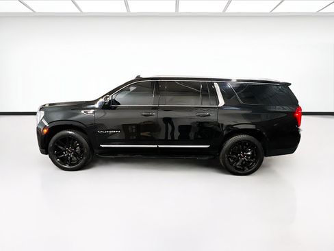 Used 2023 GMC Yukon XL SLT w/ SLT Premium Package AWD/4WD image 24