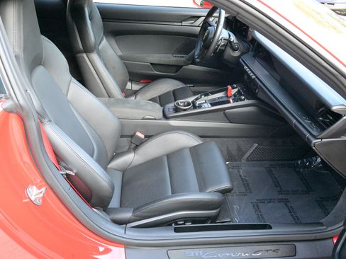 Used 2022 Porsche 911 Carrera GTS image 38