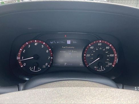 Used 2023 Nissan Frontier PRO-4X w/ Pro-4X Premium Package AWD/4WD image 21