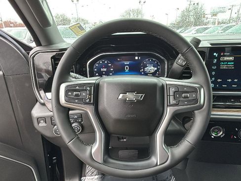 Used 2023 Chevrolet Silverado 1500 RST image 14