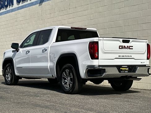 Certified 2026 GMC Sierra 1500 SLT RWD image 6