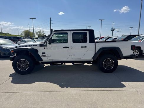Used 2022 Jeep Gladiator Rubicon w/ Cold Weather Group AWD/4WD image 24