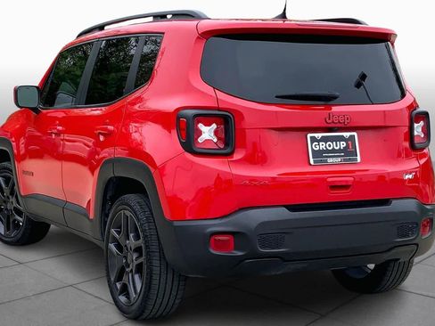 Used 2022 Jeep Renegade Latitude image 11