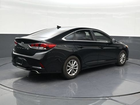 Used 2018 Hyundai Sonata SE FWD image 5