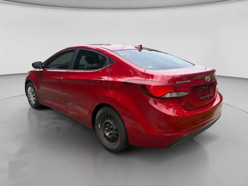 Used 2016 Hyundai Elantra SE FWD image 2