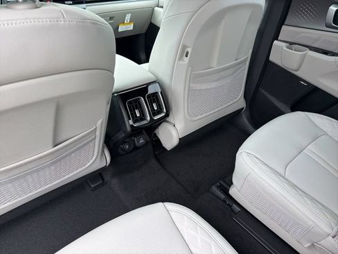 New 2026 Kia Sorento SX Prestige AWD/4WD image 9