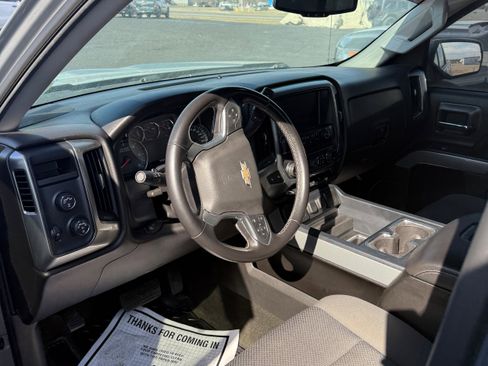 Used 2017 Chevrolet Silverado 1500 LT image 69