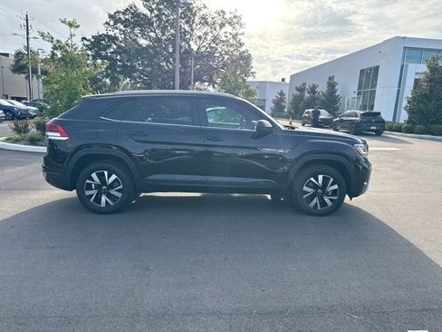 Used 2023 Volkswagen Atlas Cross Sport SE AWD/4WD image 19