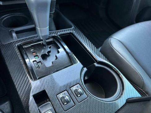 Used 2022 Toyota 4Runner TRD Off-Road Premium image 14