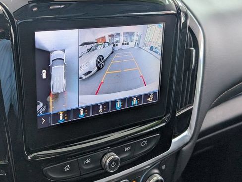Used 2021 Chevrolet Traverse Premier AWD/4WD image 23