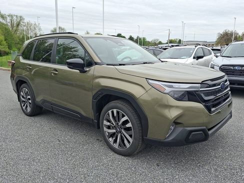 Used 2026 Subaru Forester Touring AWD/4WD image 3