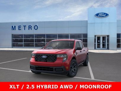 New 2025 Ford Maverick XLT w/ Equipment Group 301A