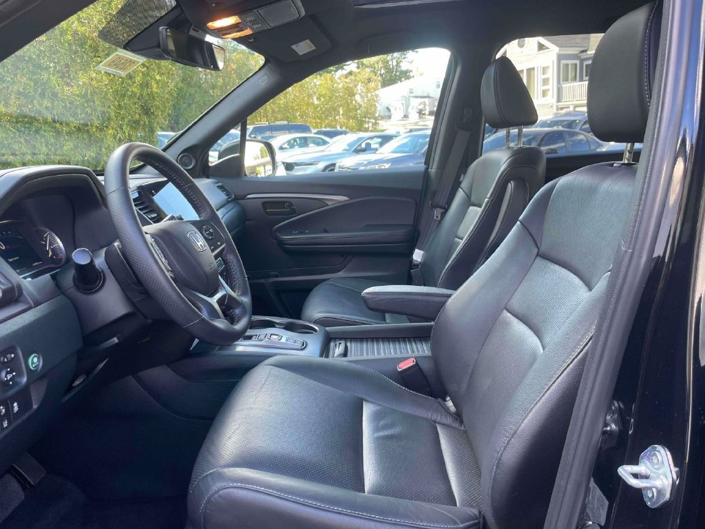 Used 2023 Honda Passport EX-L image 13