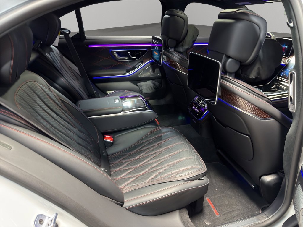 Used 2024 Mercedes-Benz S 63 AMG S w/ Rear Seat Package image 23