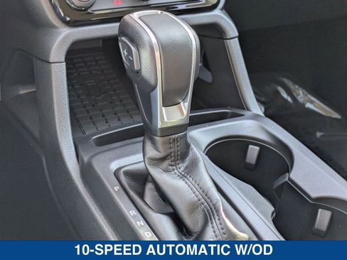 New 2025 Ford Ranger XLT w/ Equipment Group 301A High image 33