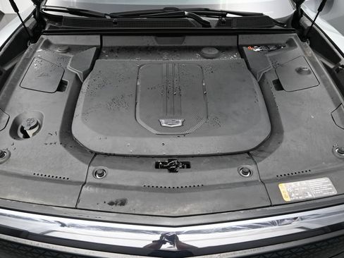 Used 2024 Cadillac Lyriq Sport w/ LPO, Floor Liner Package AWD/4WD image 8