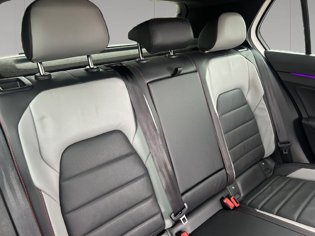 Used 2024 Volkswagen GTI Autobahn FWD image 19